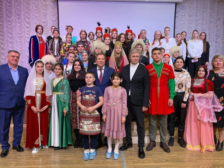 Участие в фестивале национальных культур Шпаковского муниципального круга «Мы вместе!».
